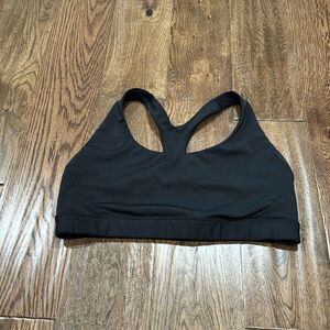 Athleta sports bra. Black. Sz M.